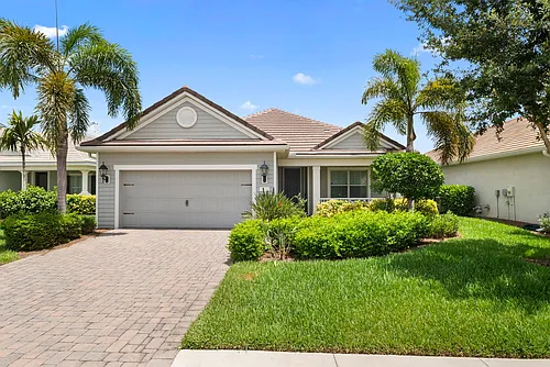 4633 Mystic Blue Way Photo 1