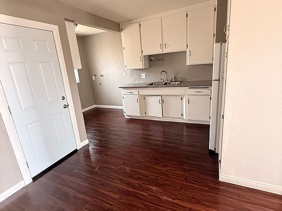 4th image of 238 N Gold Canyon St #C527