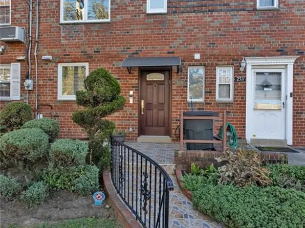 2509 E 63rd St, Brooklyn, NY 11234