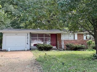 2314 Hudson Rd, Saint Louis, MO 63136