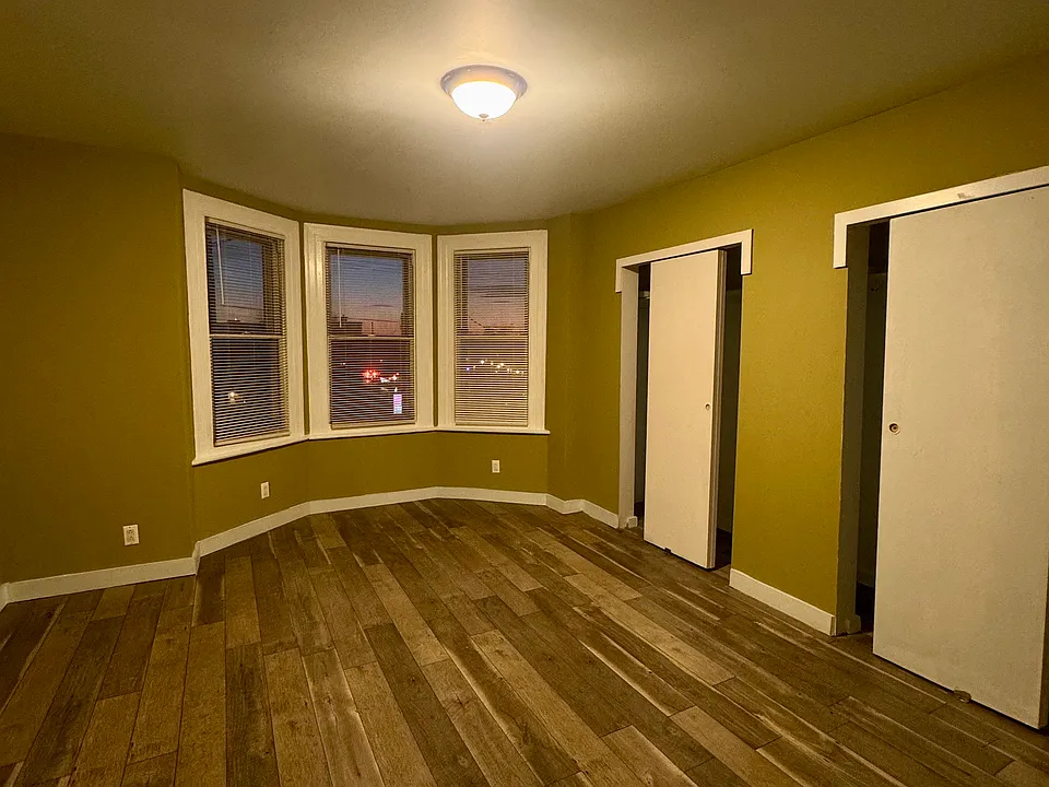 2349 E Allegheny Ave #2