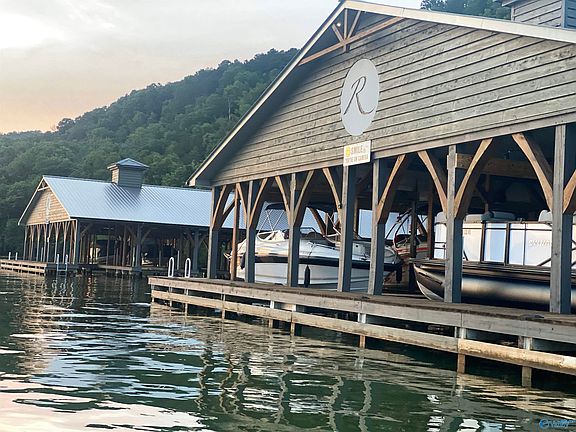 4th image of 114 Boathouse Dr