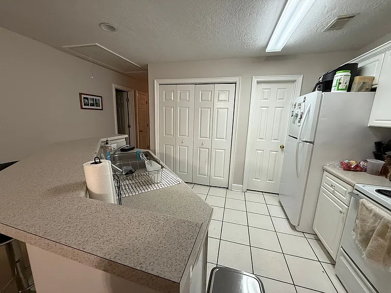 275 Caldwell Cir — Photo 10