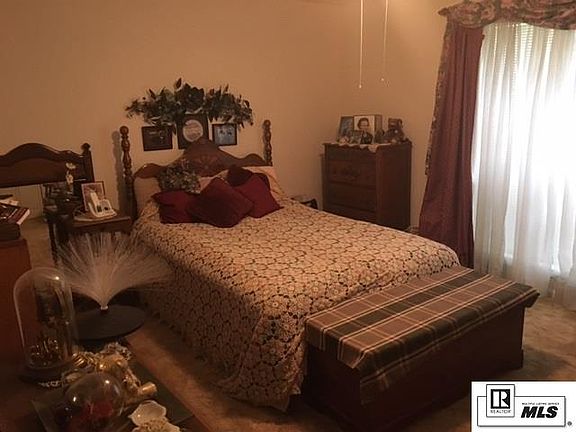 2nd image of 23 Jana Dr