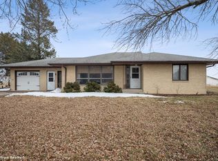 736 40th Ave, Pleasantville, IA 50225