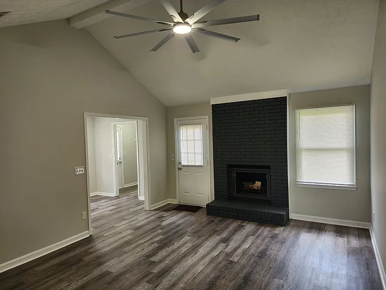 3034 Lansing Ave — Photo 12