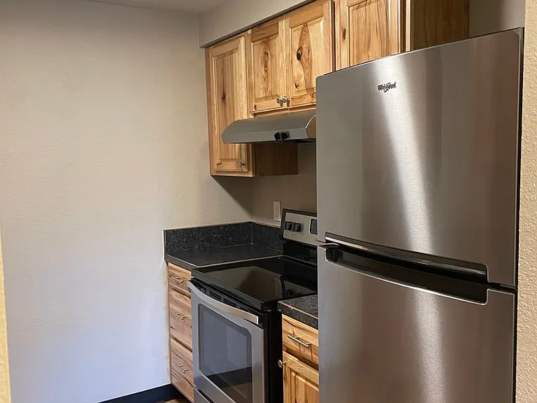 Whitman Park Apartments — Photo 35