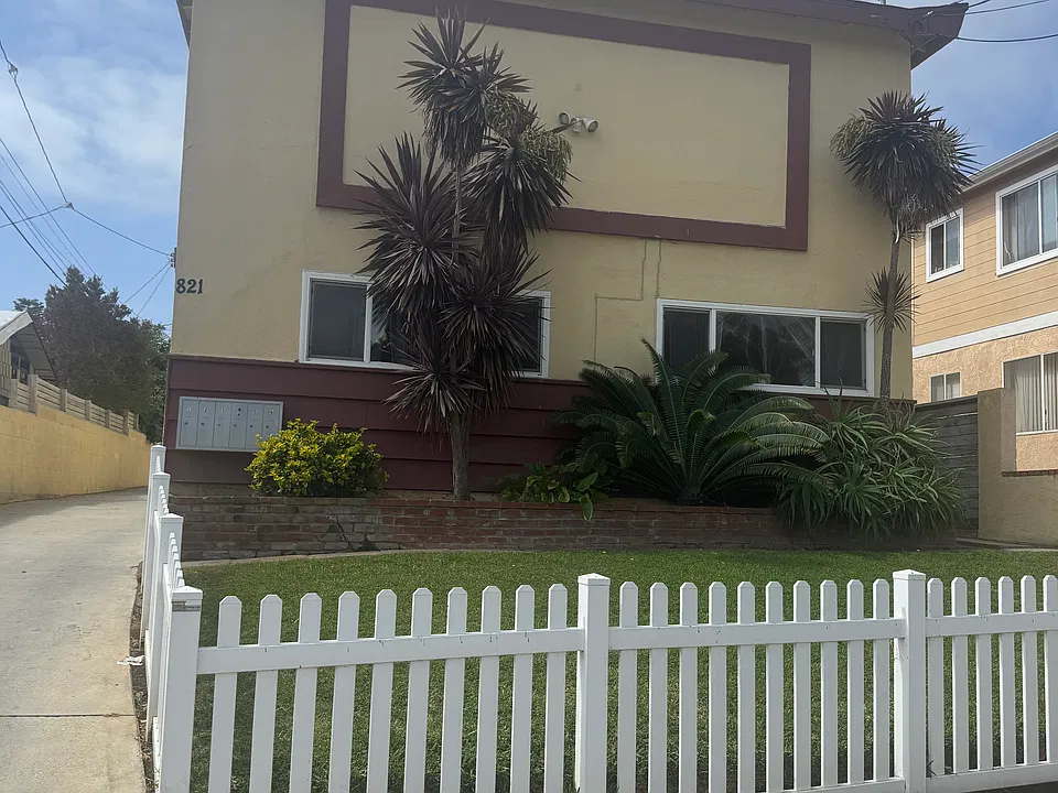 821 W Upland Ave #3