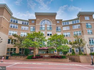 12001 Market St APT 459, Reston, VA 20190