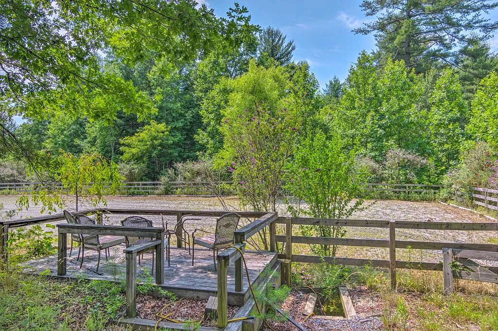 23 Blackjack Rd — Photo 4