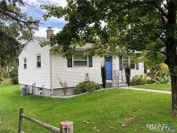 2nd image of 50 Short Beach Road