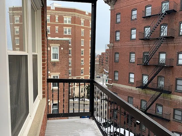 12 Short St #3 — Photo 31
