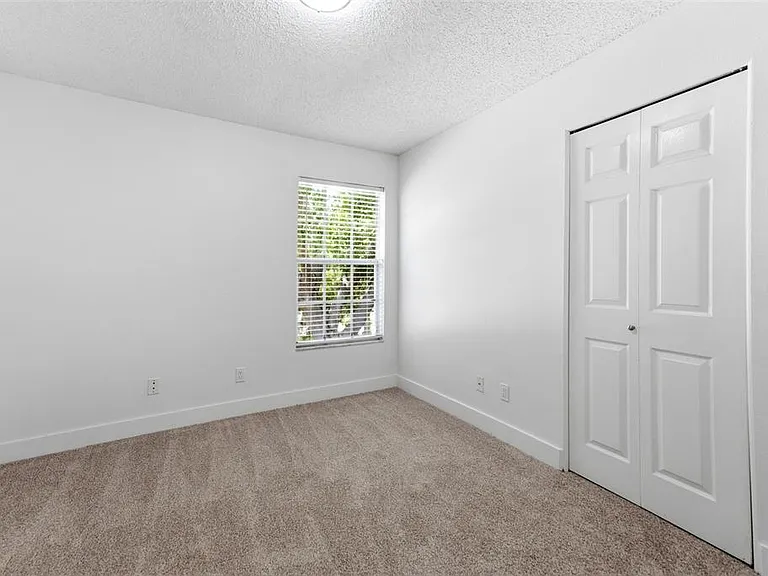 6048 Sand Key Ln — Photo 25