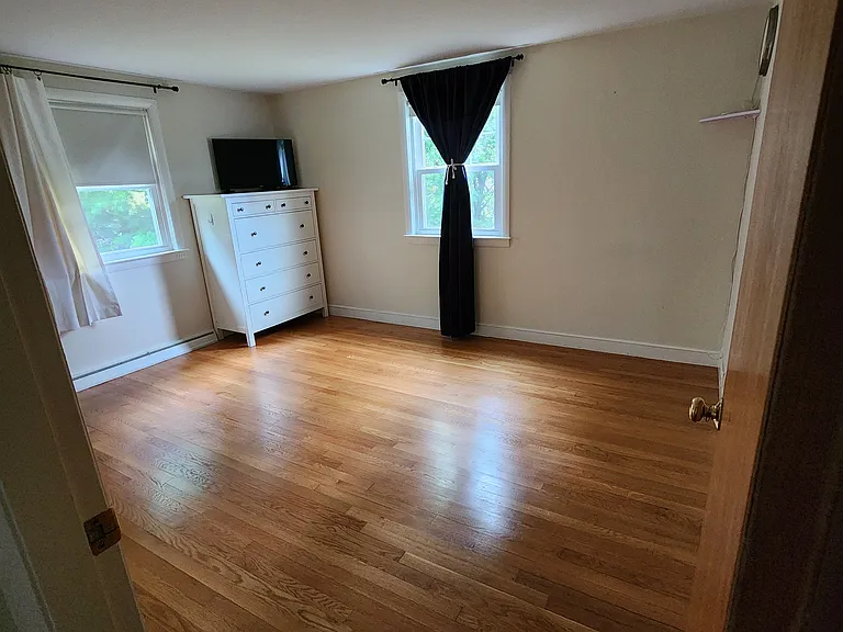 58 Anthony Rd — Photo 20