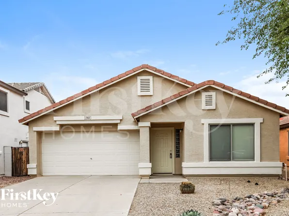 1742 E Leslie Ave, San Tan Valley, AZ 85140