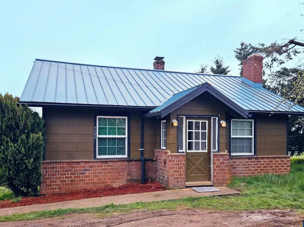 7243 Aumsville Hwy SE, Salem, OR 97317