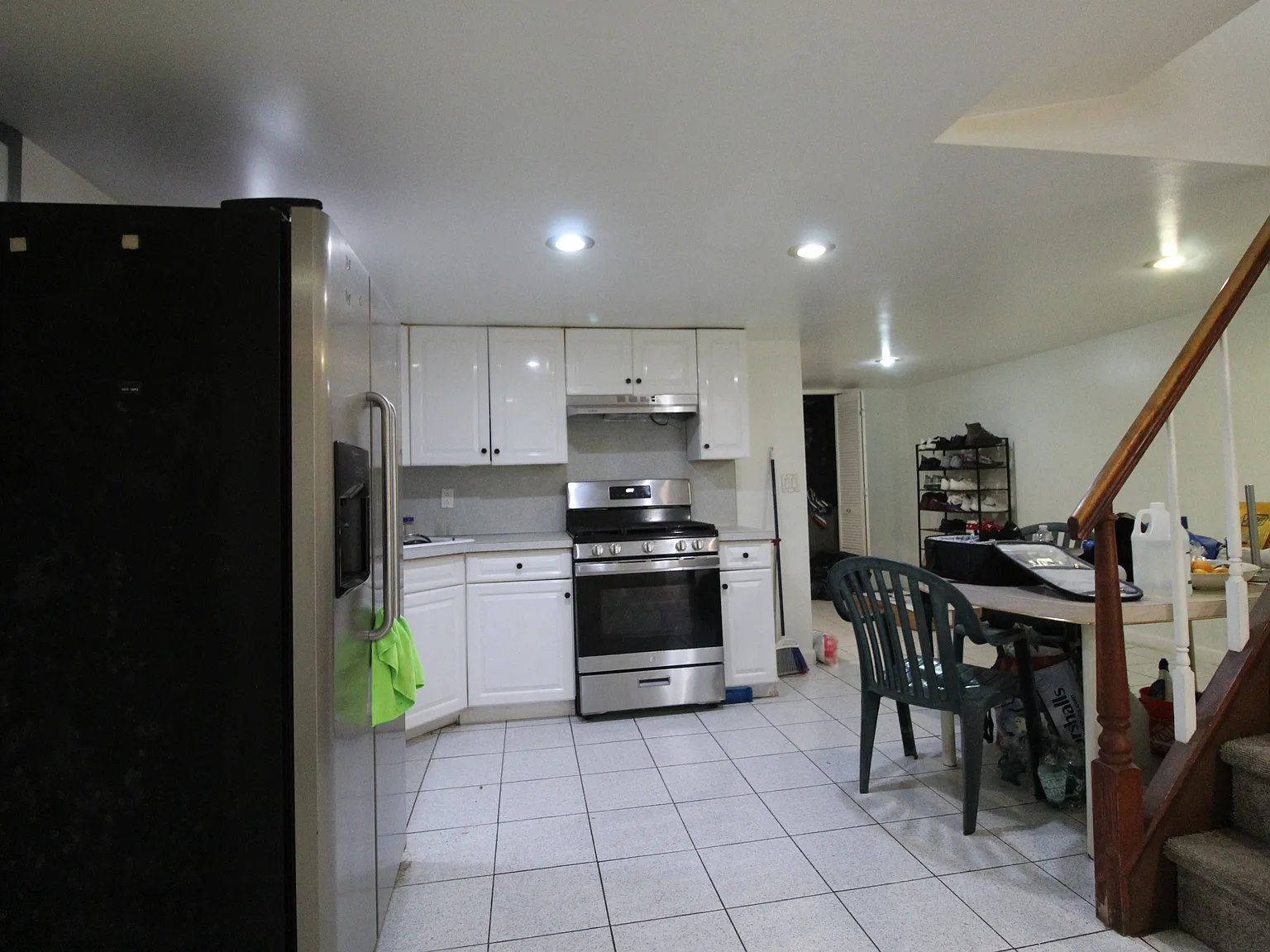 1 bed, 1800 sqft, $2,000 — Photo 2