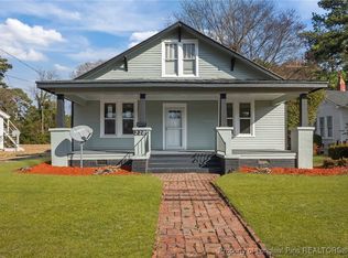 220 Beaman St, Clinton, NC 28328