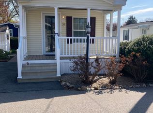 52 Linden Ave S, Westbrook, CT 06498