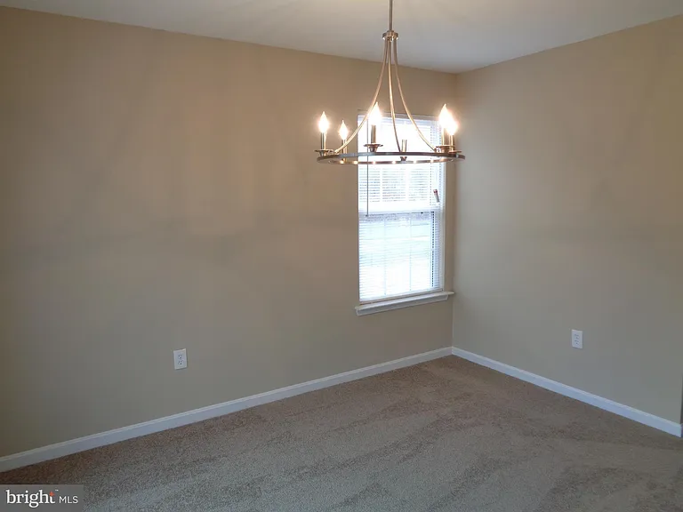 12580 Mirkwood Ln — Photo 7