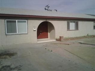 3 Las Flores Dr, Calexico, CA 92231