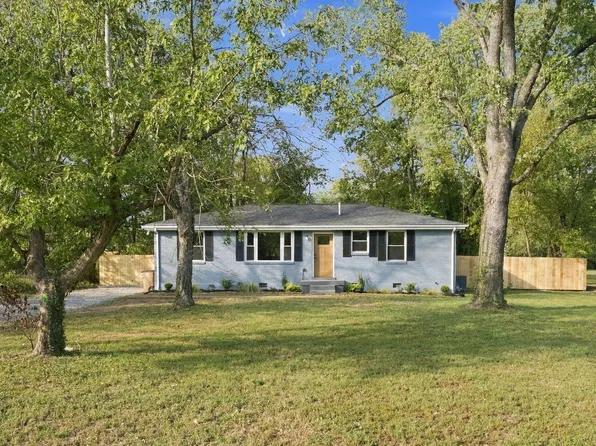 3912 Mallard Dr, Nashville, TN 37218