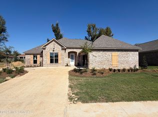 320 Brookfield Cir, Brandon, MS 39042