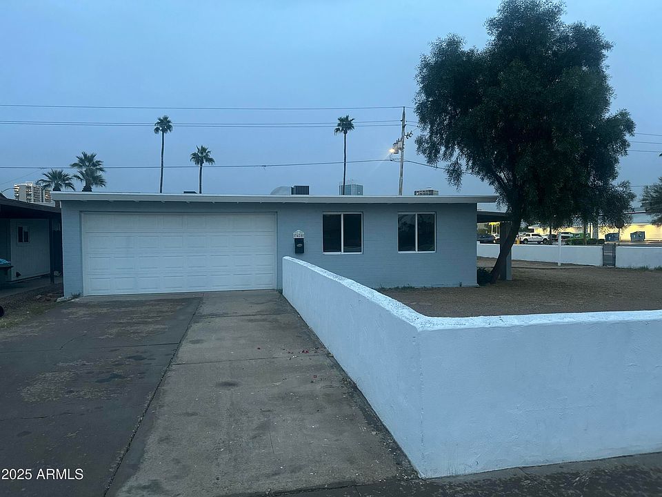 2nd image of 3425 N 8TH Avenue
