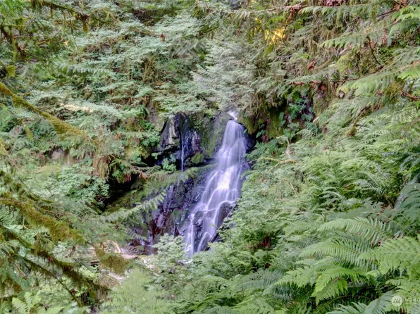 78 xx N Fork, Glacier, WA 98244