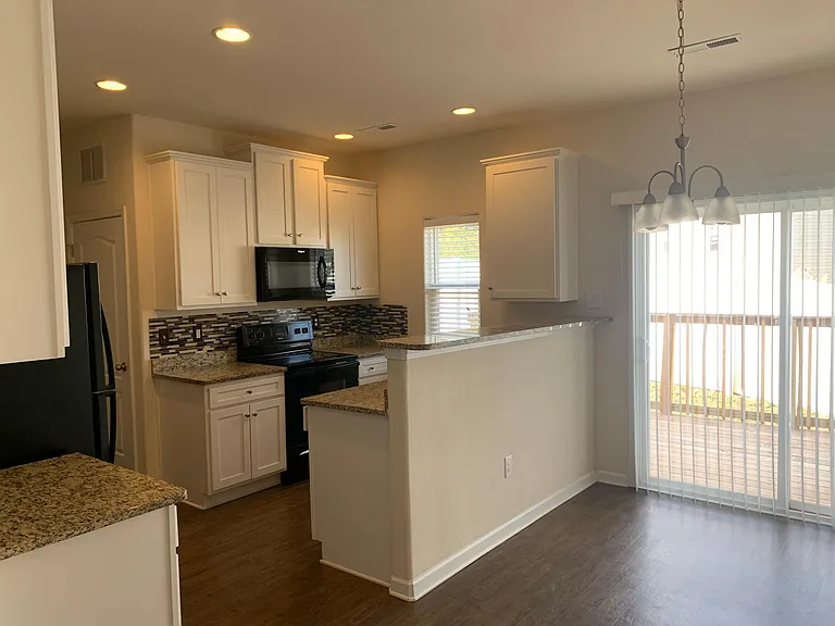 7614 Mockernut Dr — Photo 13