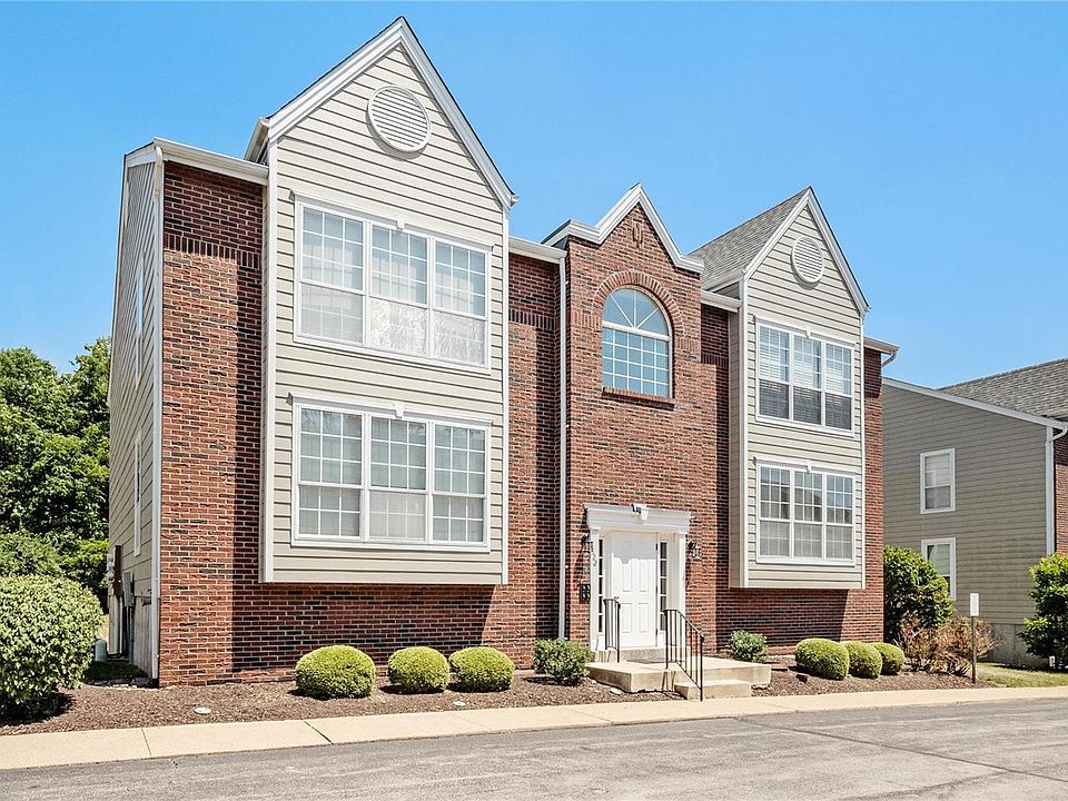 1st image of 1322 Highland Oaks Dr Unit B