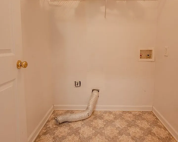 103 Williams Ct — Photo 6