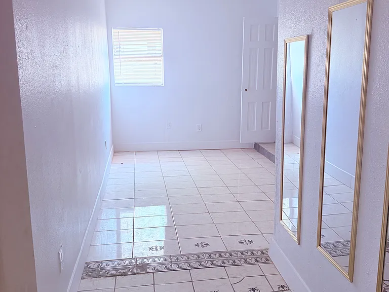 1445 Allegro Dr — Photo 3