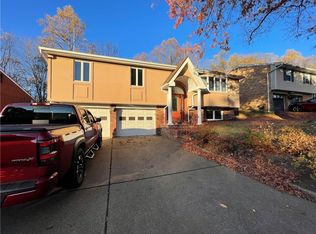 364 Golden Gate Dr, Verona, PA