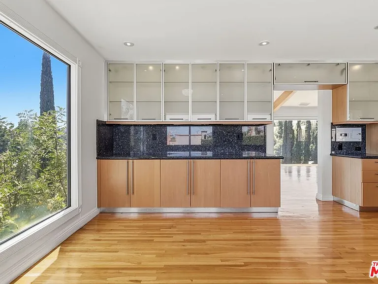 4613 Reforma Rd — Photo 15