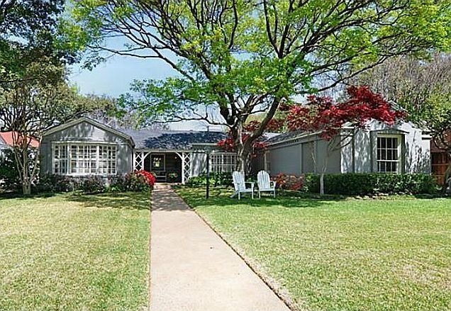 1st image of 4020 Bryn Mawr Dr