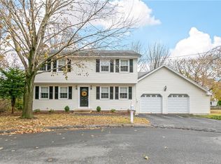 138 Emerson Dr, Stratford, CT 06614