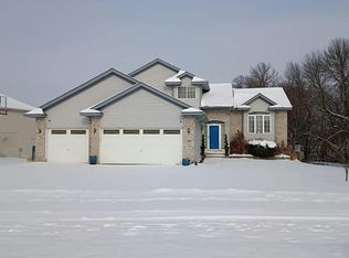 10396 Karston Ave NE, Albertville, MN 55301