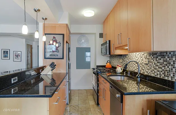 Sold by Corcoran | media 8