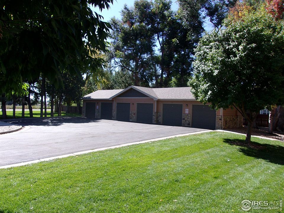 2nd image of 215 Carina Cir #5-104