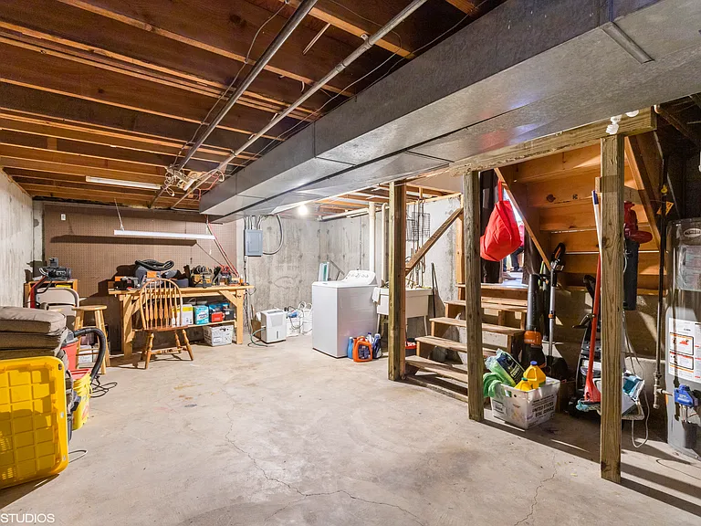 8717 17th Ave — Photo 8
