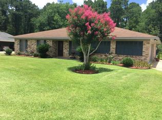 419 E Villien St, Abbeville, LA 70510