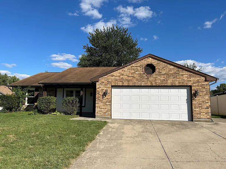 8978 Gardengate Dr — Photo 1