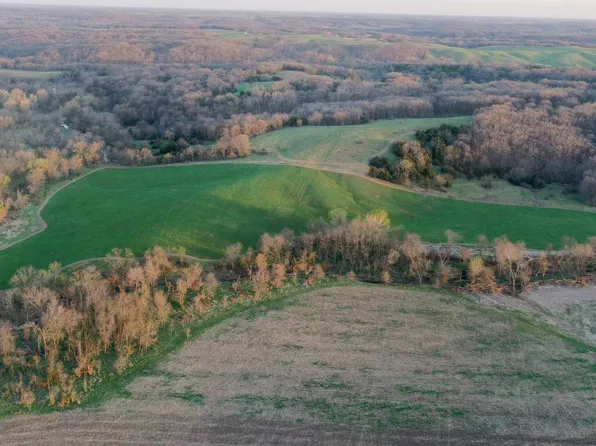 183rd Ave, Cincinnati, IA 52549