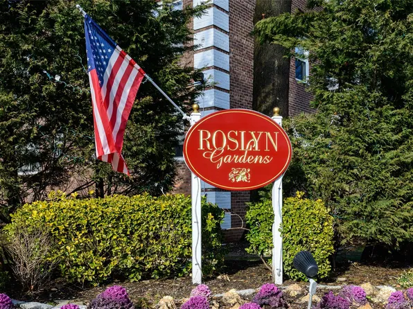 25 Edwards Street #2 E, Roslyn Heights, NY 11576