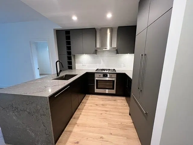 2 bed, 867 sqft, $3,000 — Photo 4