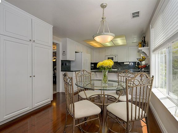 5th image of 7144 Kingston Pl