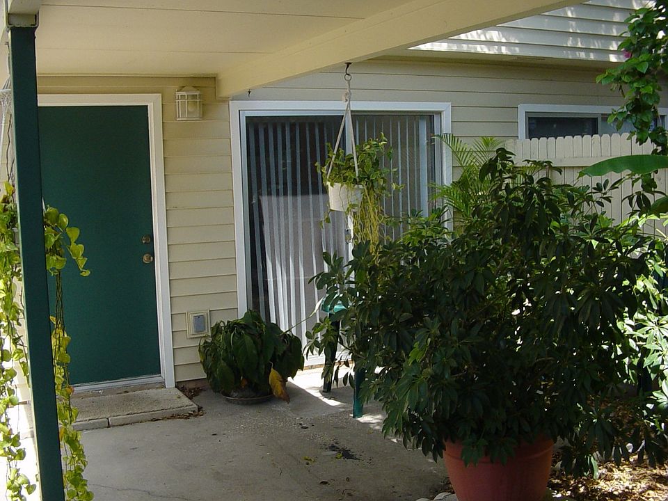 OUTSIDE 1