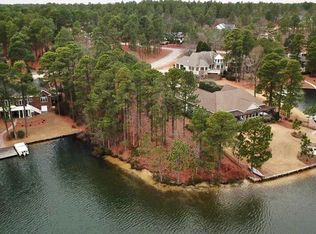 105 Sunrise Point, West End, NC 27376
