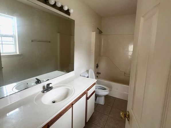 410 Wallington Rd